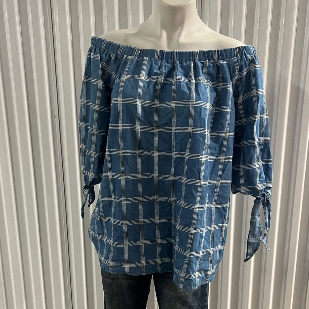 Off the shoulder Doe & Rae top 3/4 sleeve size L